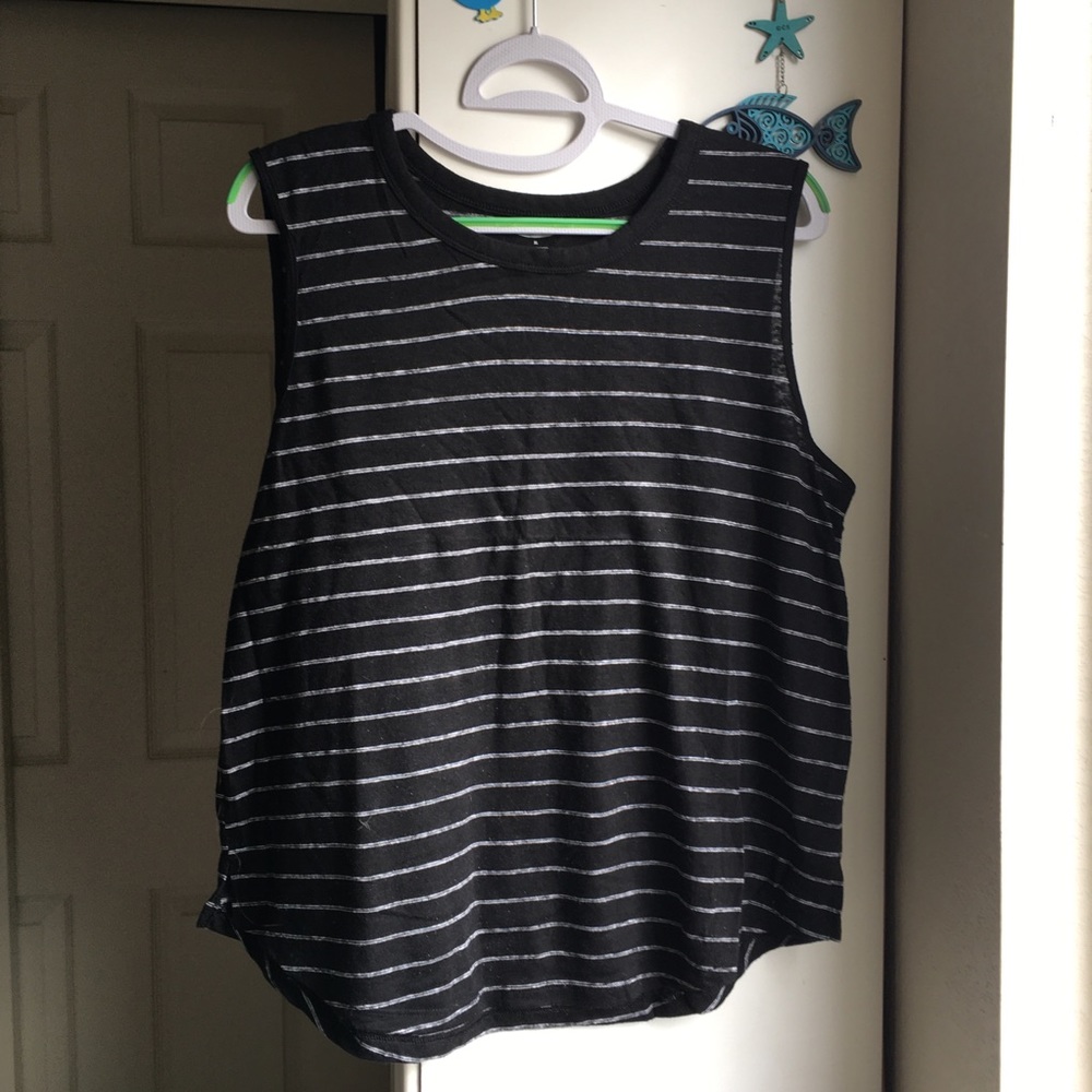 Old Navy tank top